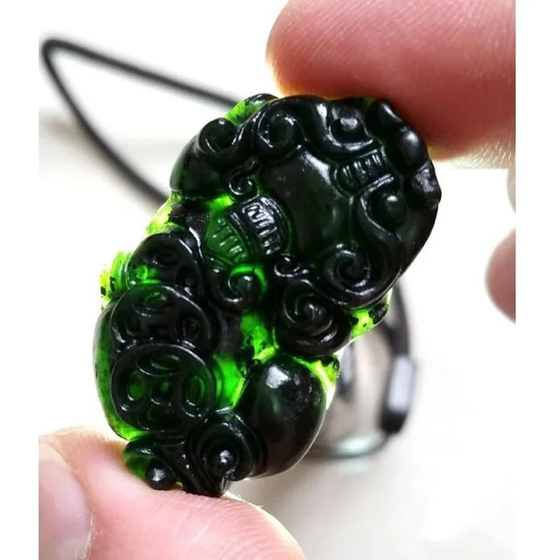 Para czarnego zielonego jadeitu rzeźbione pieniądze Pixiu wisiorek naturalny chiński smoczy naszyjnik urok biżuteria moda Amulet na szczęście prezenty — zdjęcie 4