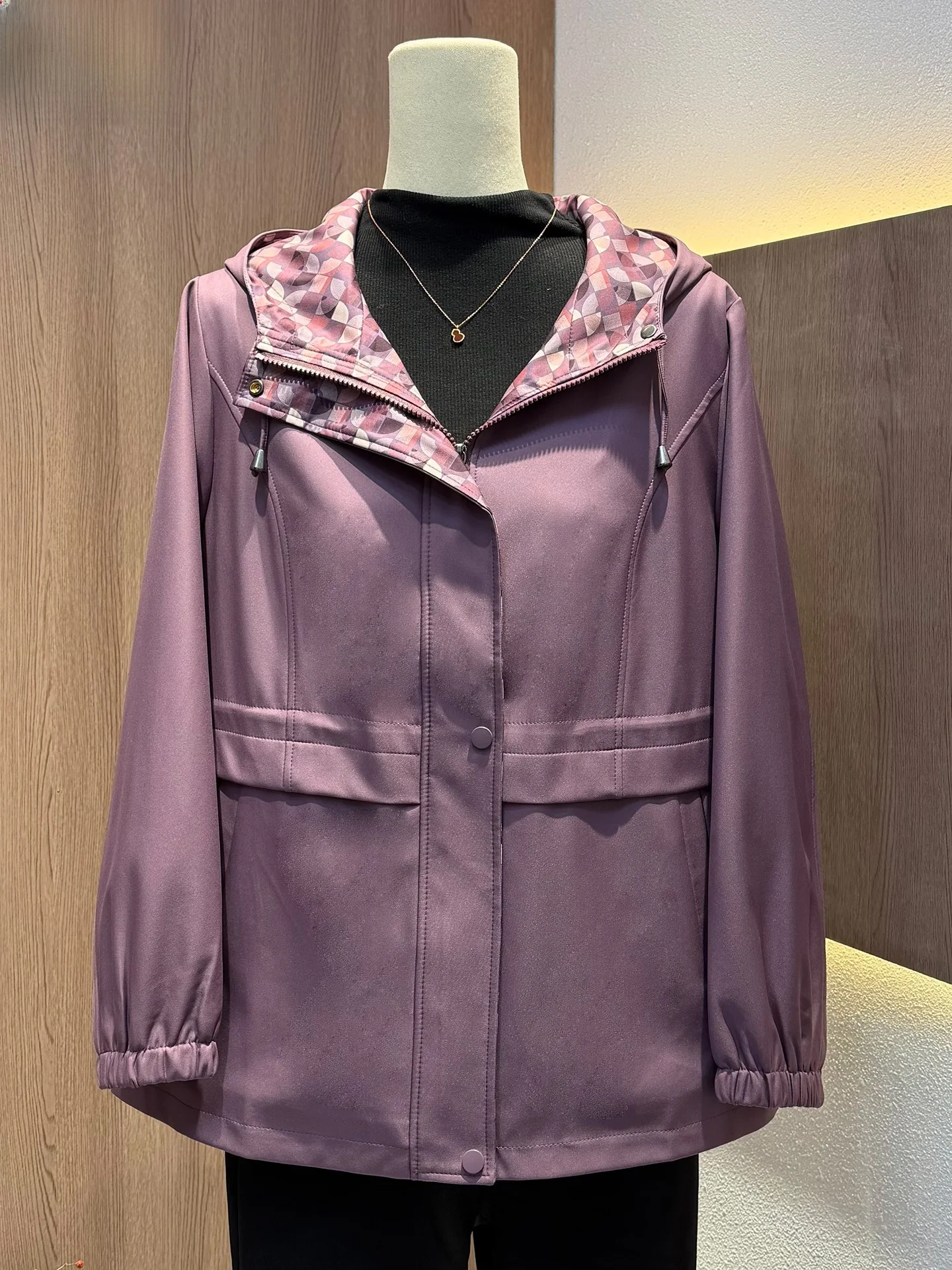

Spring 2026 Faionable Mommy Coat Women's Outerwear Slimming Top Polyester Fiber Zipper Closure Regular Sve Length