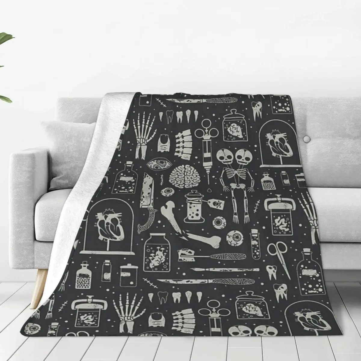 Curiosities Bone Skull Blanket Fleece Breathable Sofa Throw Blankets For Home Bedroom Travel Throws Bedspread Quilt