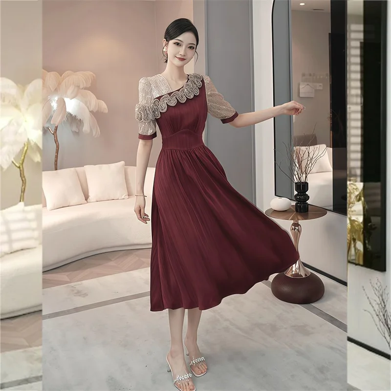 Women's New Long Dress 2026 Summer Unique And Beautiful Waist Pinching Skirt Woman Light Luxury Red Sequin V-neck Banquet Dress