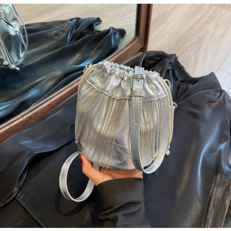 Bucket Bag Retro Tassel Solid Color PU Leather Texture Drawstring Shoulder Bag NEW Shopping Square Satchel Bags All-match Bolsa