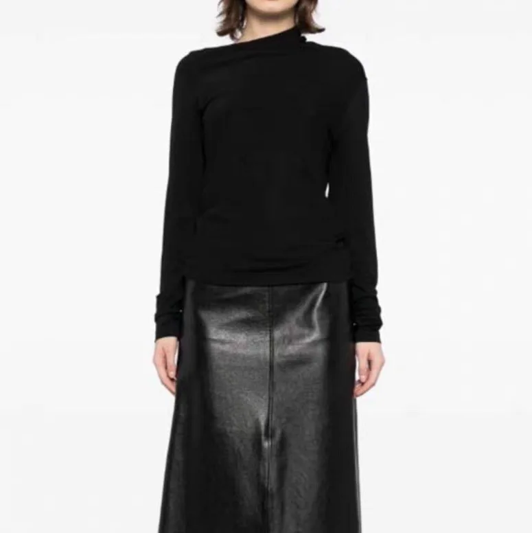Withered Nordic Minimalist High-end Asymmetrical Collar Slim Knit Top T-shirt Woman Clothes Female Clothing