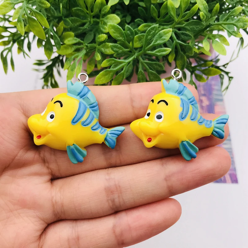 10pcs Resin Flatback Kawaii Animal Fish Charm Hot Selling Pendant for Keychain, Jewelry, Earring, Scrapbooking, DIY, Necklace
