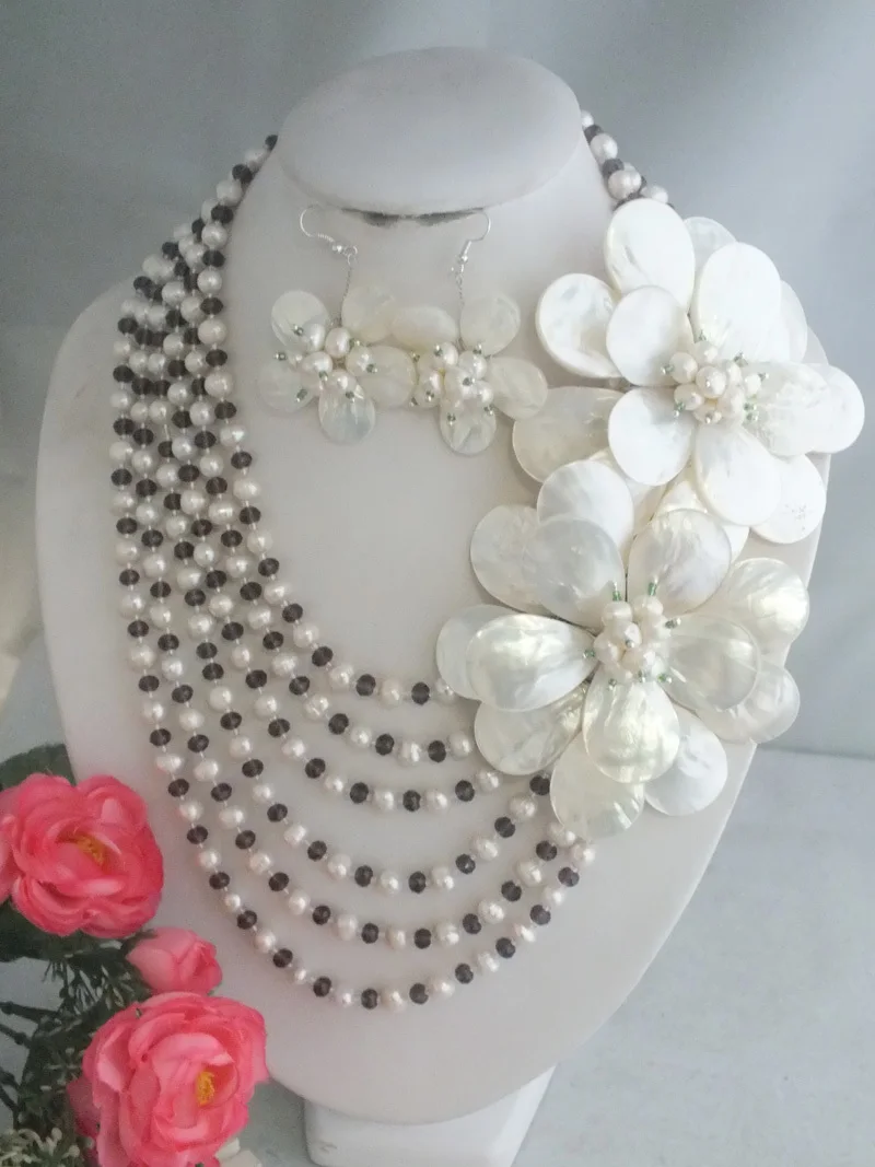 New African Design Wrap Freshwtaer pearl Flower Necklace   20-28\