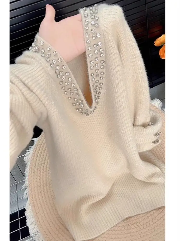 

Heavyweight Knitted Long Sve V-Ne Diamond Embellied Sweater Women's Autumn Faion Simple Luxury Versatile Casual Sle