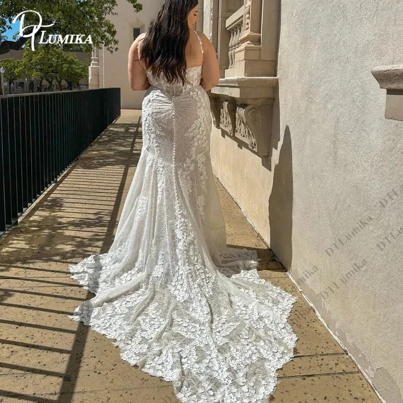DTLumika Plus Curve Floral Lace Mermaid Wedding Dress Spaghetti Straps Long Bride Dresses Stunning Button Closure Bridal Gown
