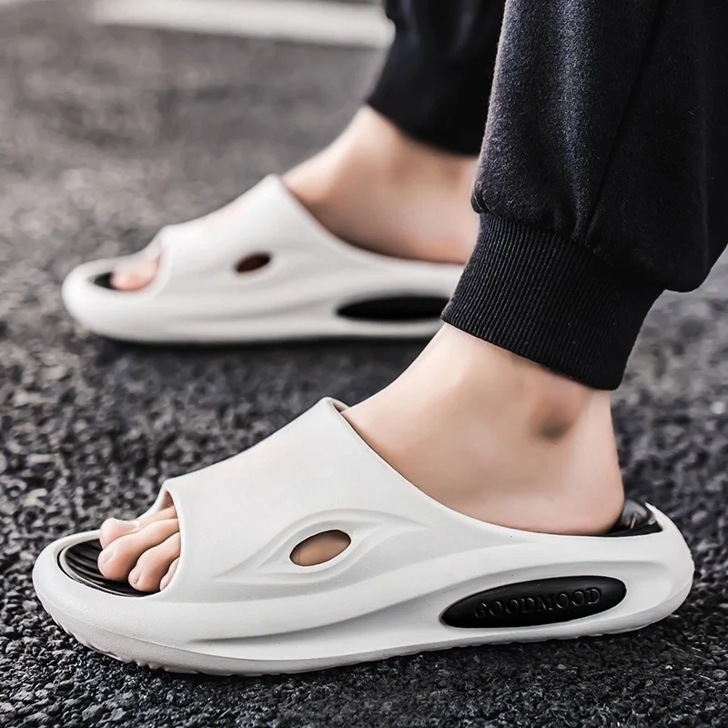 Summer Men's Slippers Home Beach Color Block Lightweight Casual Large-sized Personalized Anti-slip Silent Soft-soled Sandals