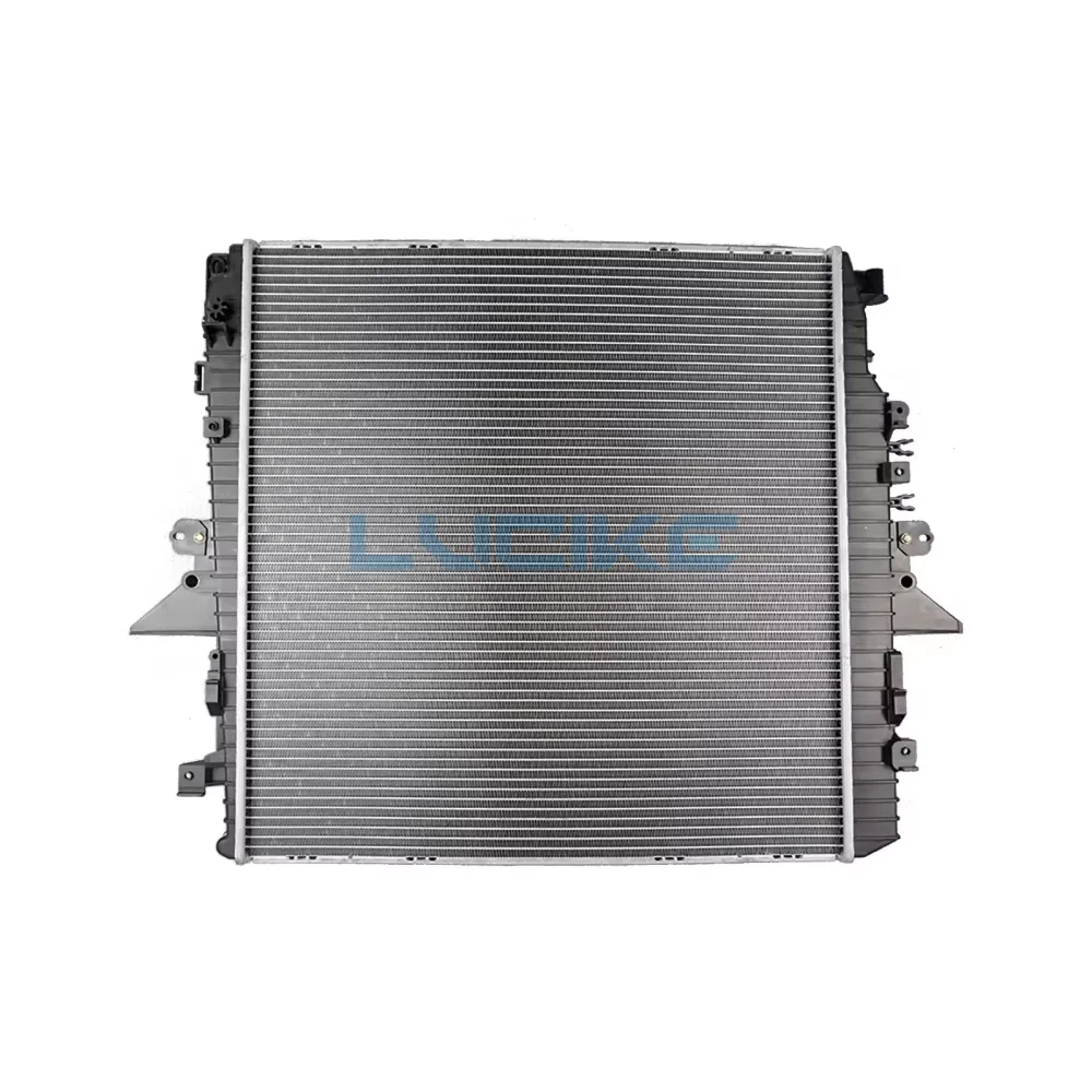 OEM Radiator For Land Rover Range Rover Sport Discovery Radiator LR021777 PCC500630 PCC500041