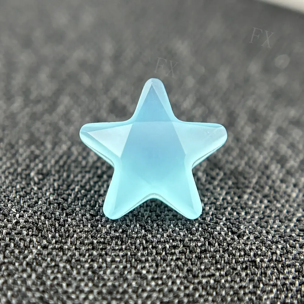 Искусственный драгоценный камень в форме звезды 3x3 ~ 10x10 мм