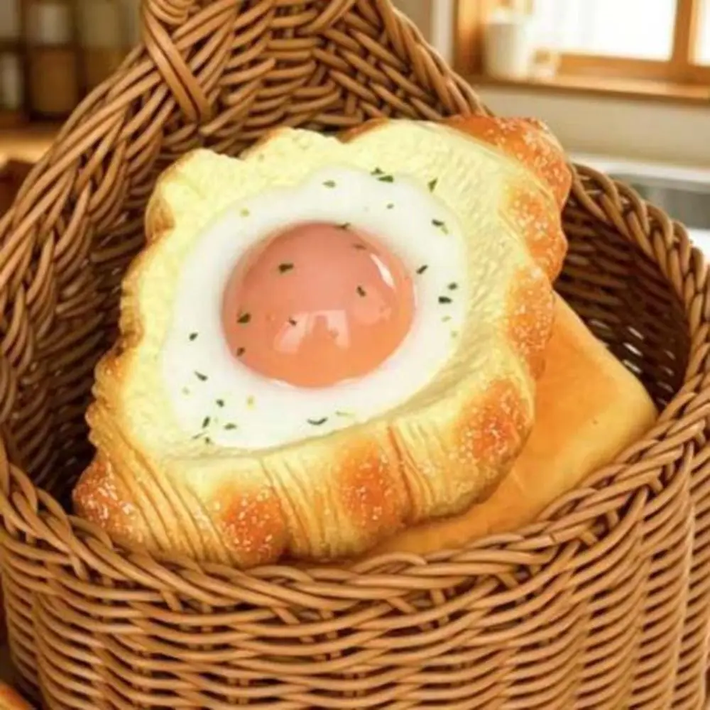 Simulated Simulated Egg Toast Squeeze Prank Decoration Slow Rising Bread Squishy Oversized Realistic Sensory Fidget Bread