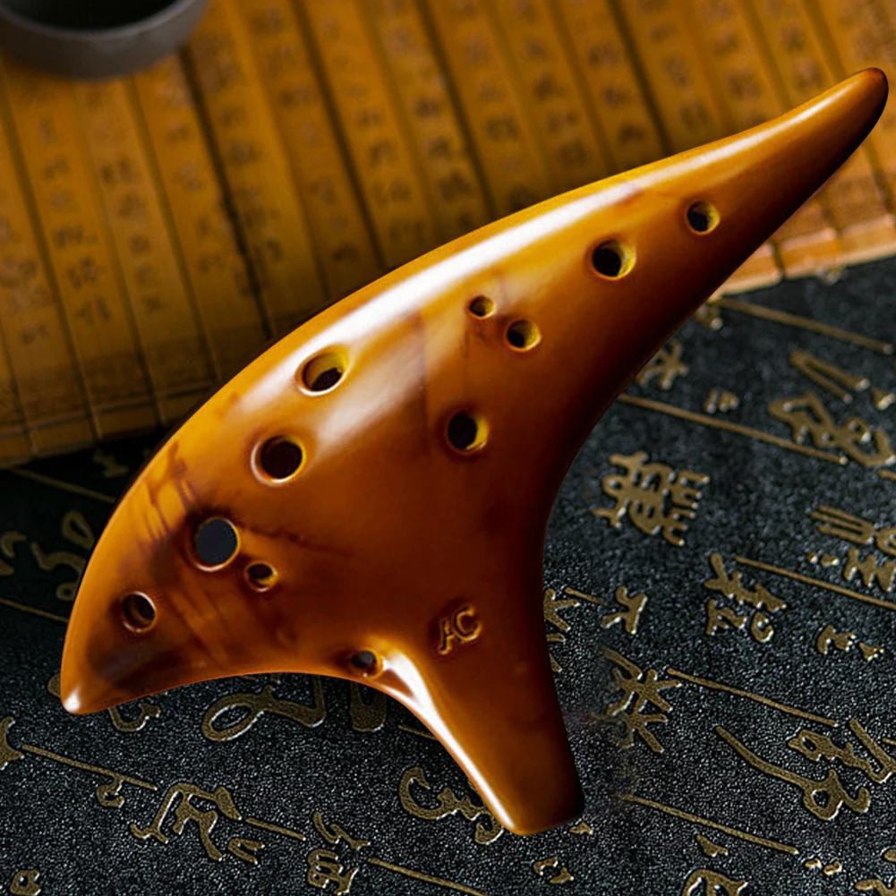 

Natural Ocarina Musical Instrument Handcrafted Smoke Finish Classic Portable Wind Instrument for Beginners or Collectors