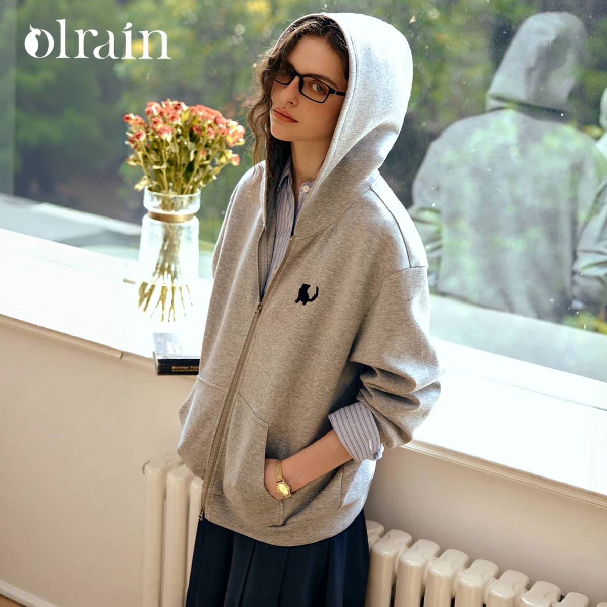 OLrain Women Grey Cat Embroidery Hoodie 2026 Autumn Casual Loose Warm All Match Sweatshirts Daily Commute Outerwear O57QW001216