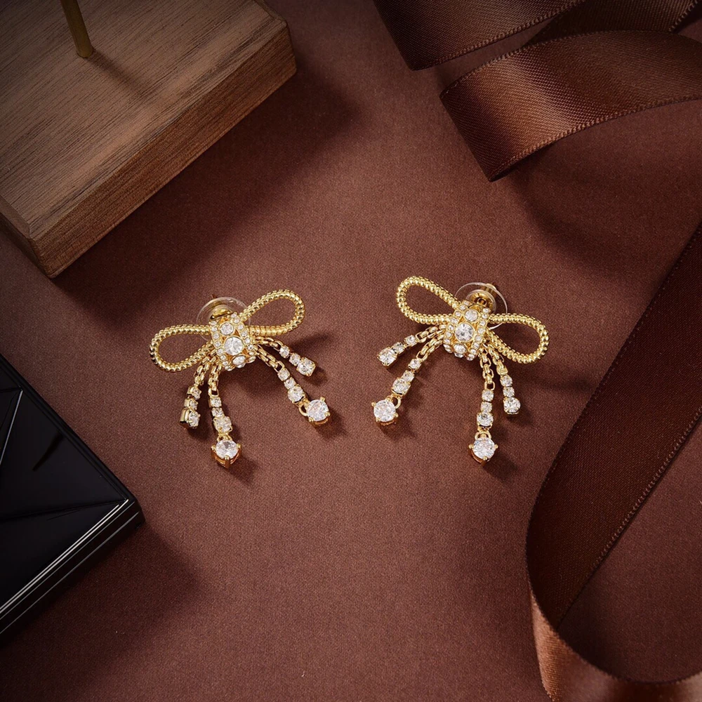 

2022 Vintage Sweet Diamond Studded Bow Earrings For Women Party Anniversary Gifts European Famous High-Quality Luxury Jewelry.