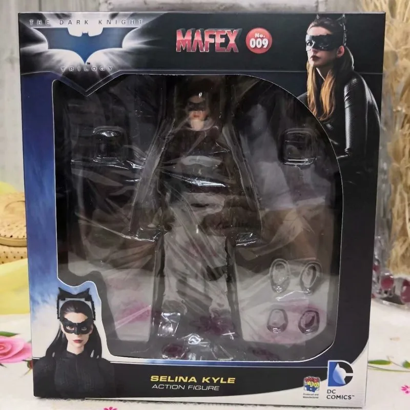 Maf Ex 009 Catwoman The Dark Knight Rises Batman Movie Action Figure Model  Desktop Ornament Film And Television Peripheral