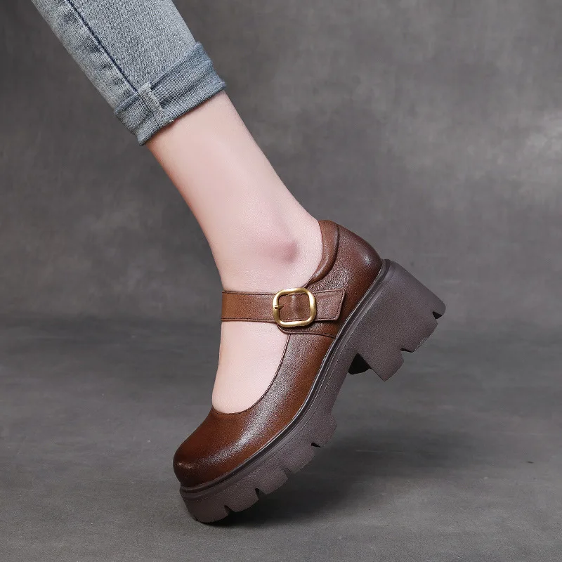 Spring Autumn Retro Women Pumps Genuine Leather Square Heel Round Toe Buckle Strap Solid retro Shoes For Women Khaki