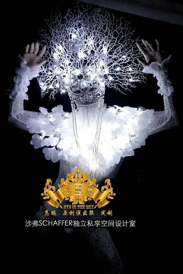 

GOGO DS Nightclub Branch Men's White LED Light Christmas White Valentine's Day Performance Dress Halloween