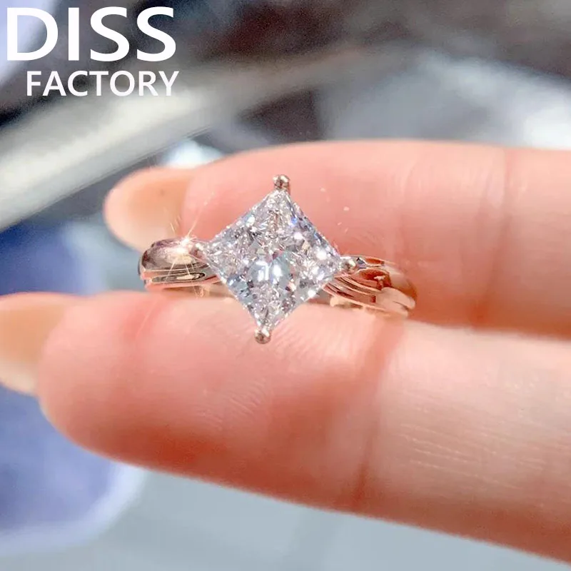 

Real Platinum PT950 Ring White color Women Engagement Anniversary Wedding Ring Princess Moissanite Diamond Ring Square Trendy