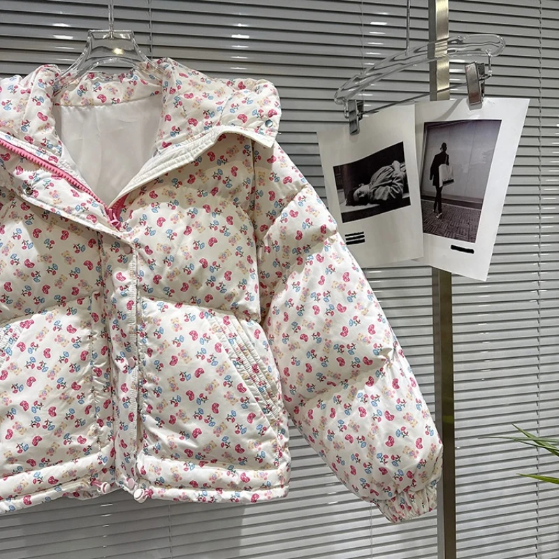 2025年冬新作 小花柄 ルーズ 暖かい フード付き ブレッドウェア コットンジャケット レディース 可愛い ゆったり 厚手 多用途コート