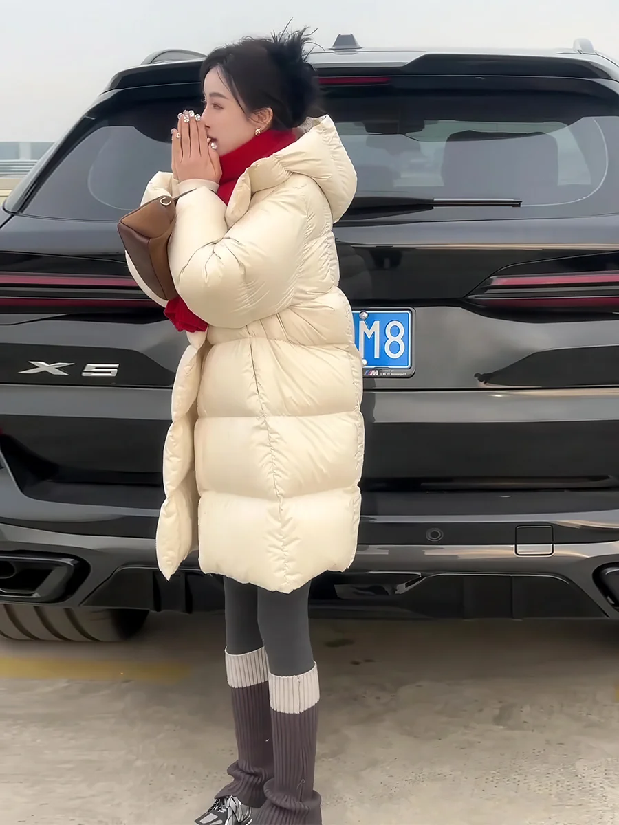 

Женская удлиненная пуховая куртка с капюшоном, утепленная, белая, из перьев, теплая, пушистая, повседневная, на молнии, с длинными рукавами