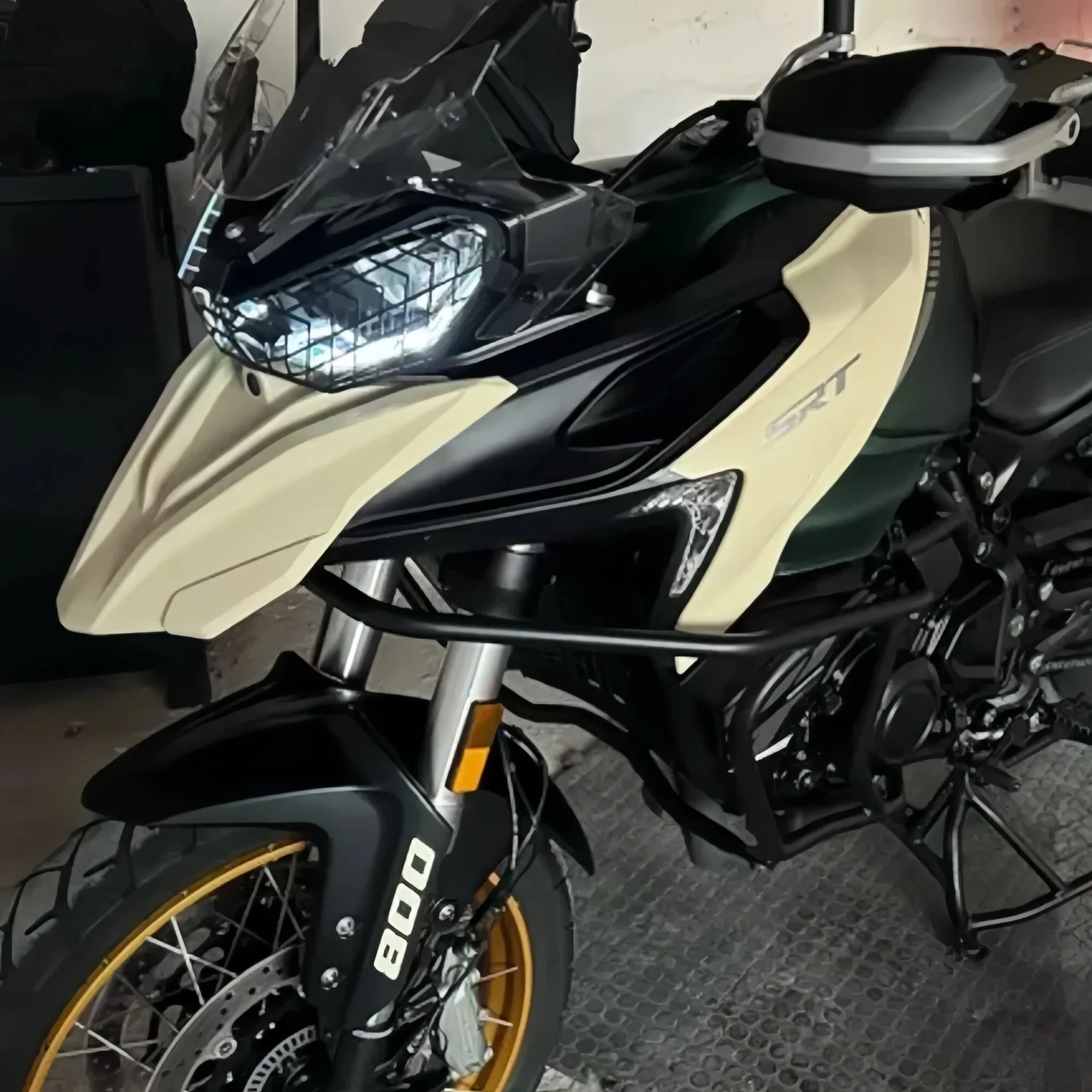 

Headlight Guard For QJ Motor SRT 900 SX SRT900SX Motorcycle Accessories Head Light Grille Guard Headlamp Grill Protection Cover