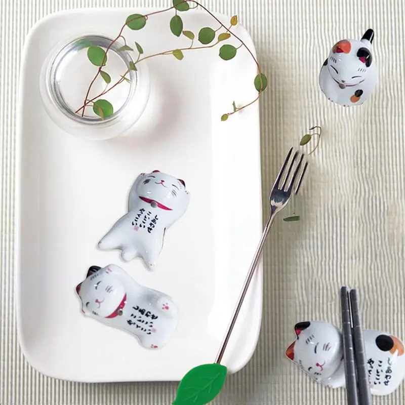 5 Pcs Japanese Home Kitchen Hotel Decoration Cartoon Chopsticks Rest Lucky Cat Chopsticks Holder Kitten Pen Holder ﻿