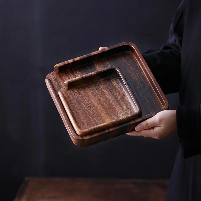 Walnut solid wood Pu'er  cake is divided into tea trays,  ceremony accessories, pry , enjoy  point tray, simple
