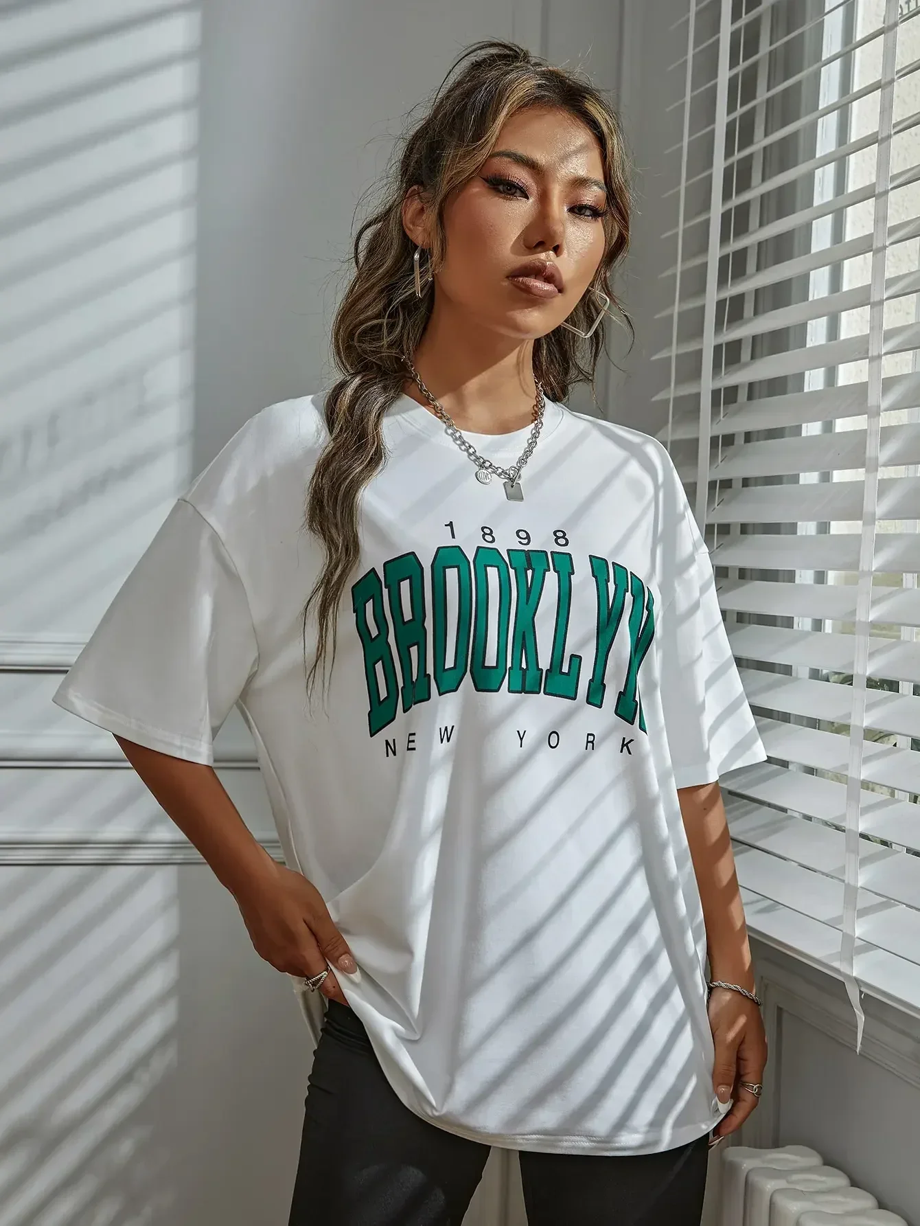 Vintage Oversized Tshirt 1898 Brooklyn Print York Letter Drop Shoulder Priting Women T-Shirt Simple Clothes Female T Shirt