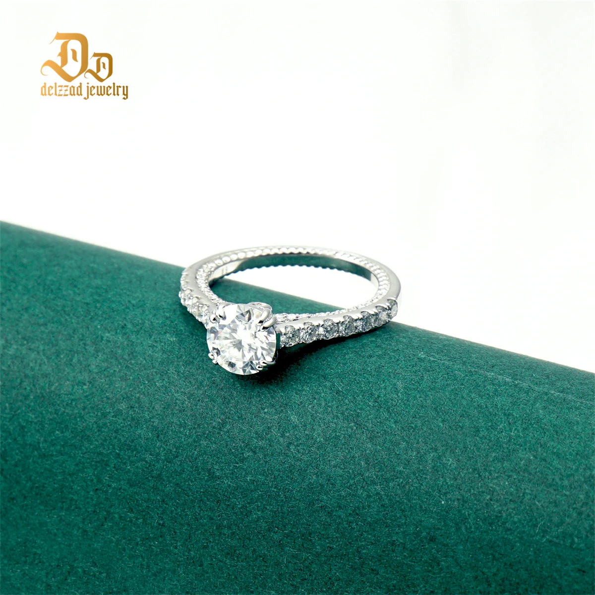 Delzzad Sparkling Single Row Women's Ring 100% S925 Silver Exquisite Simple Birthday Atmospheric Jewelry Pure Silver Sparkling