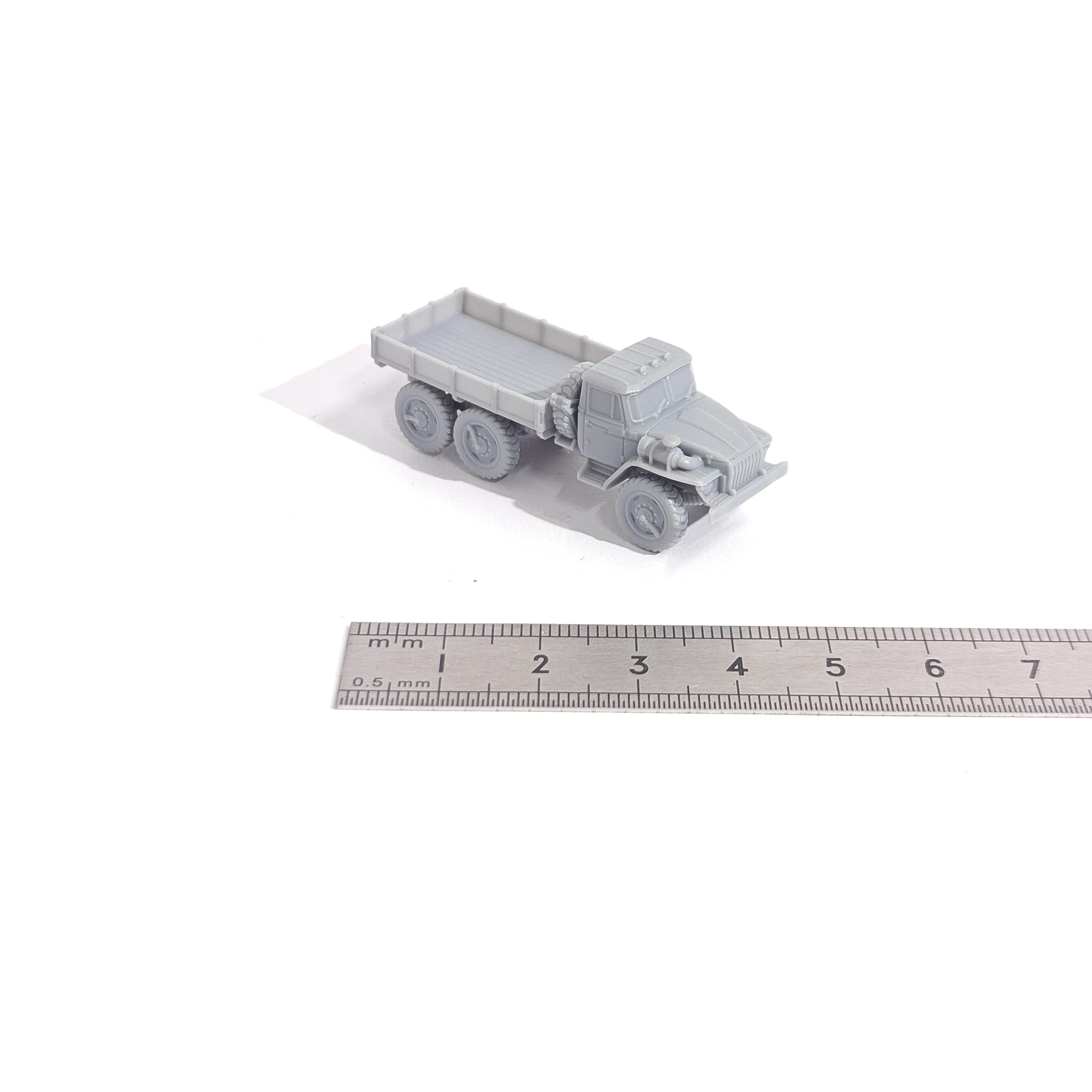 1/144 Scale Ural-4320 truck Unpainted Miniatures Reisn Model Kits
