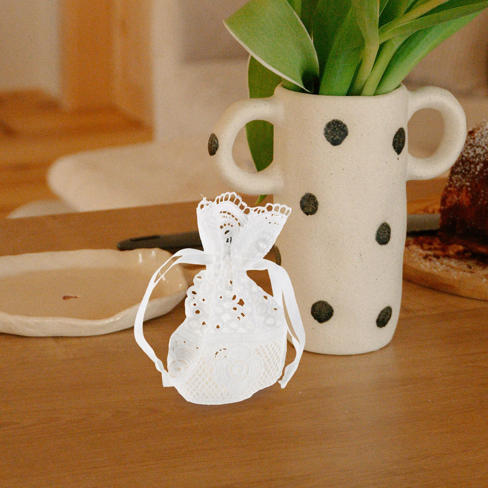 

2Pcs Lace Drawstring Burlap Jewelry Pouches Small White Breathable Storage Bags for Cosmetics Trinkets Small White Candy Bags