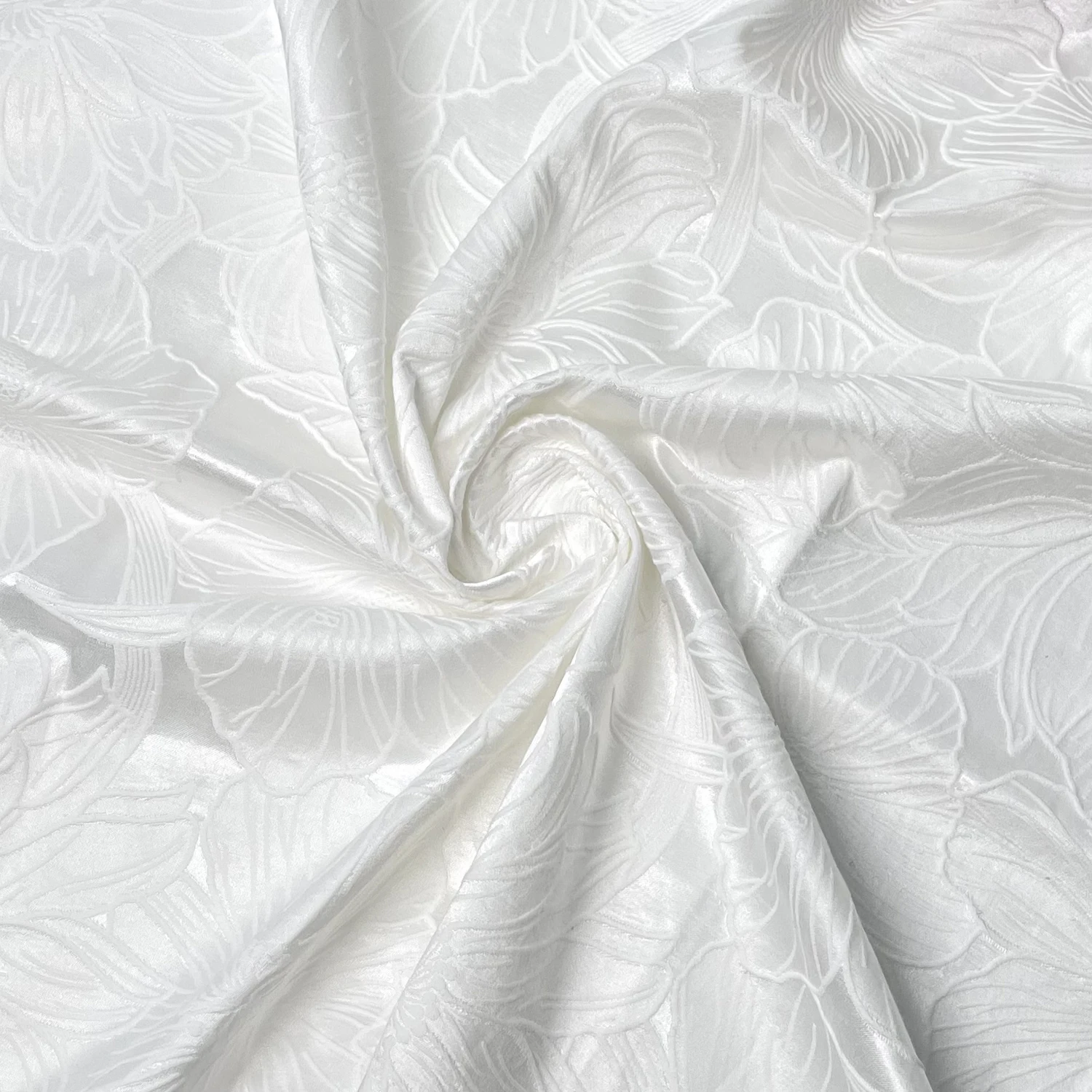 Tessuto Jacquard goffrato a flusso bianco sporco di cotone per materiale da cucito di Design tessuto per abiti da sposa 155cm venduto al metro