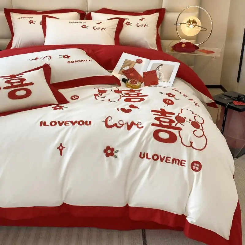 Cute wedding four-piece wedding big red  room bedding festive  embroidery quilt cover