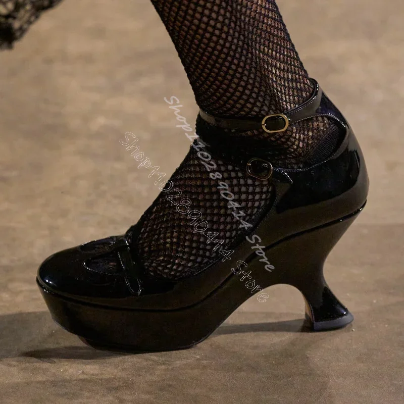 أسود تصميم مجوف مشبك ديكور منصة مضخات عودة زيبر النساء أحذية غريبة نمط الكعوب مثير حفلة 2025 Zapatos Para Mujere