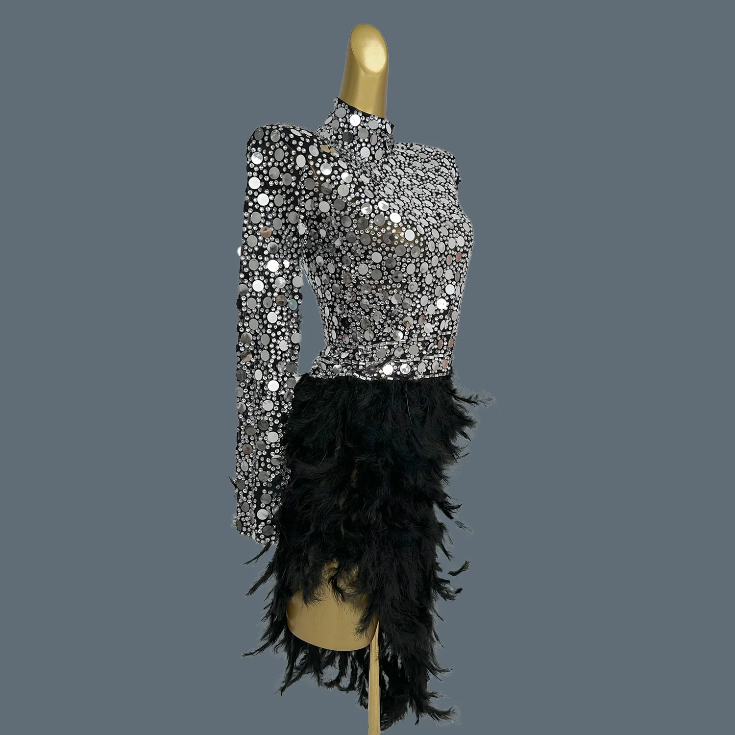 Mini robe asymétrique à paillettes argentées et plumes noires, pour femmes Sexy, Club d'anniversaire, fête, robe de soirée en maille, Pianyuqun