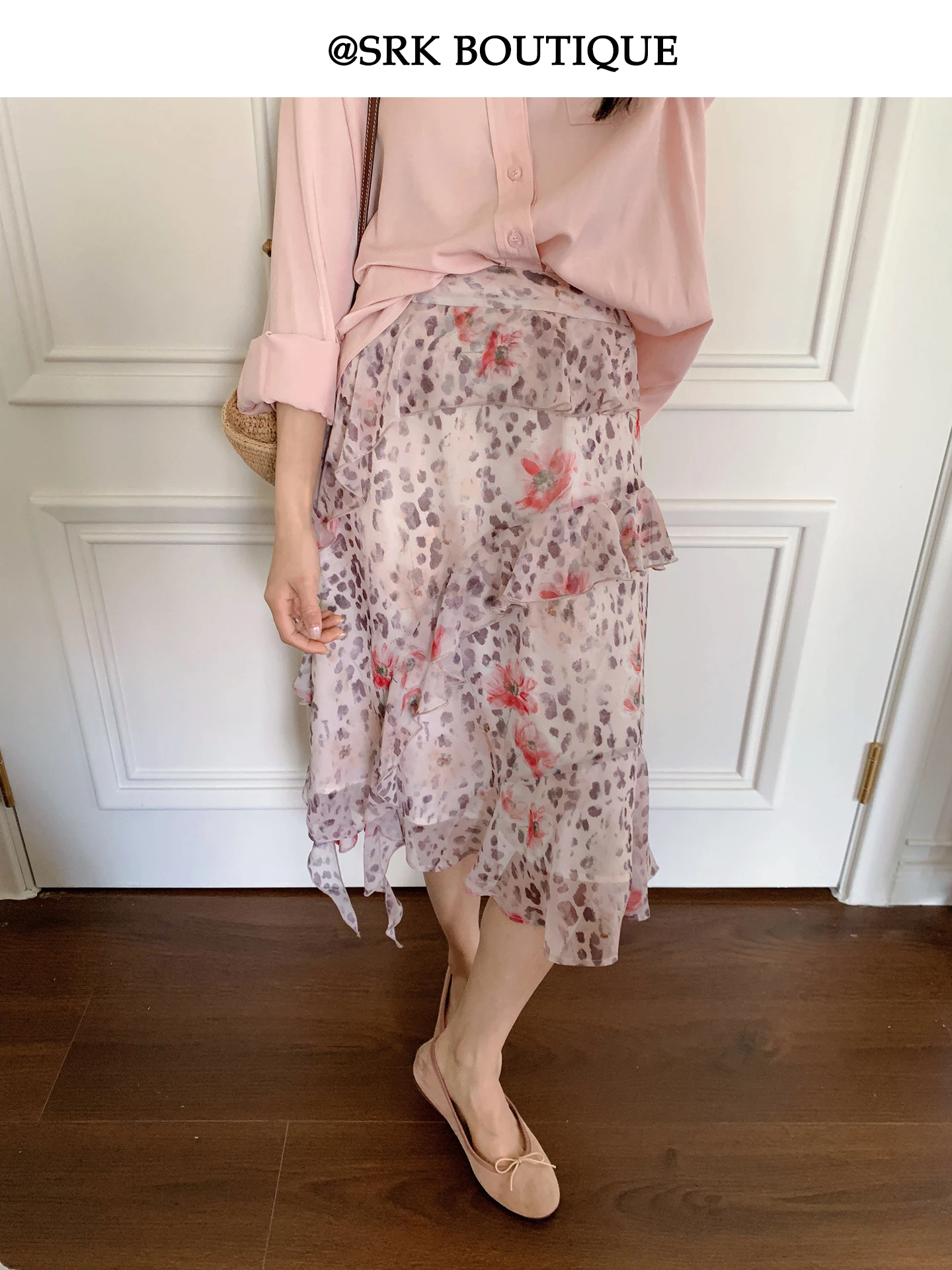 

SRK Gentle Pink Floral Print A-Line Skirt Breathable Skin-Friendly Polyester Fiber Mid-Waist Zipper Closure Asymmetric S...