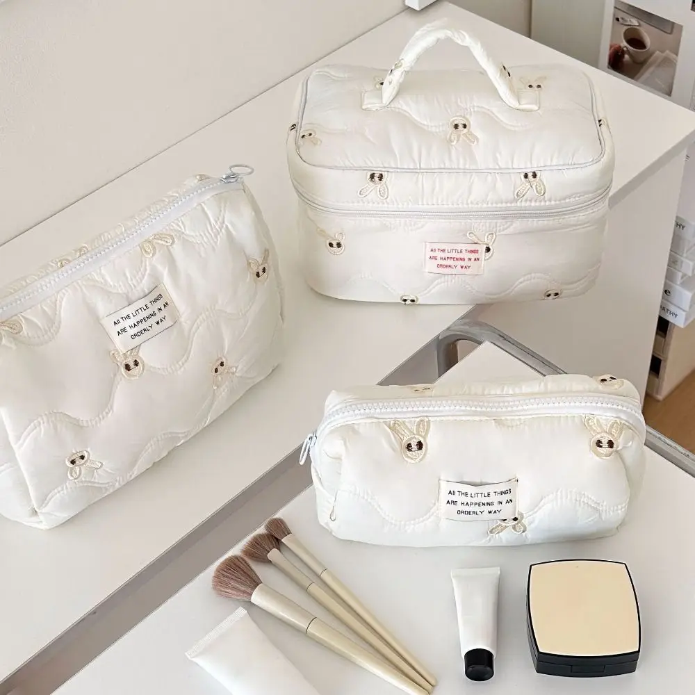 High Quality Embroidery Makeup Bag Large Capacity Travel Organizer Toiletry Bag Portable Storage Bag Washbag