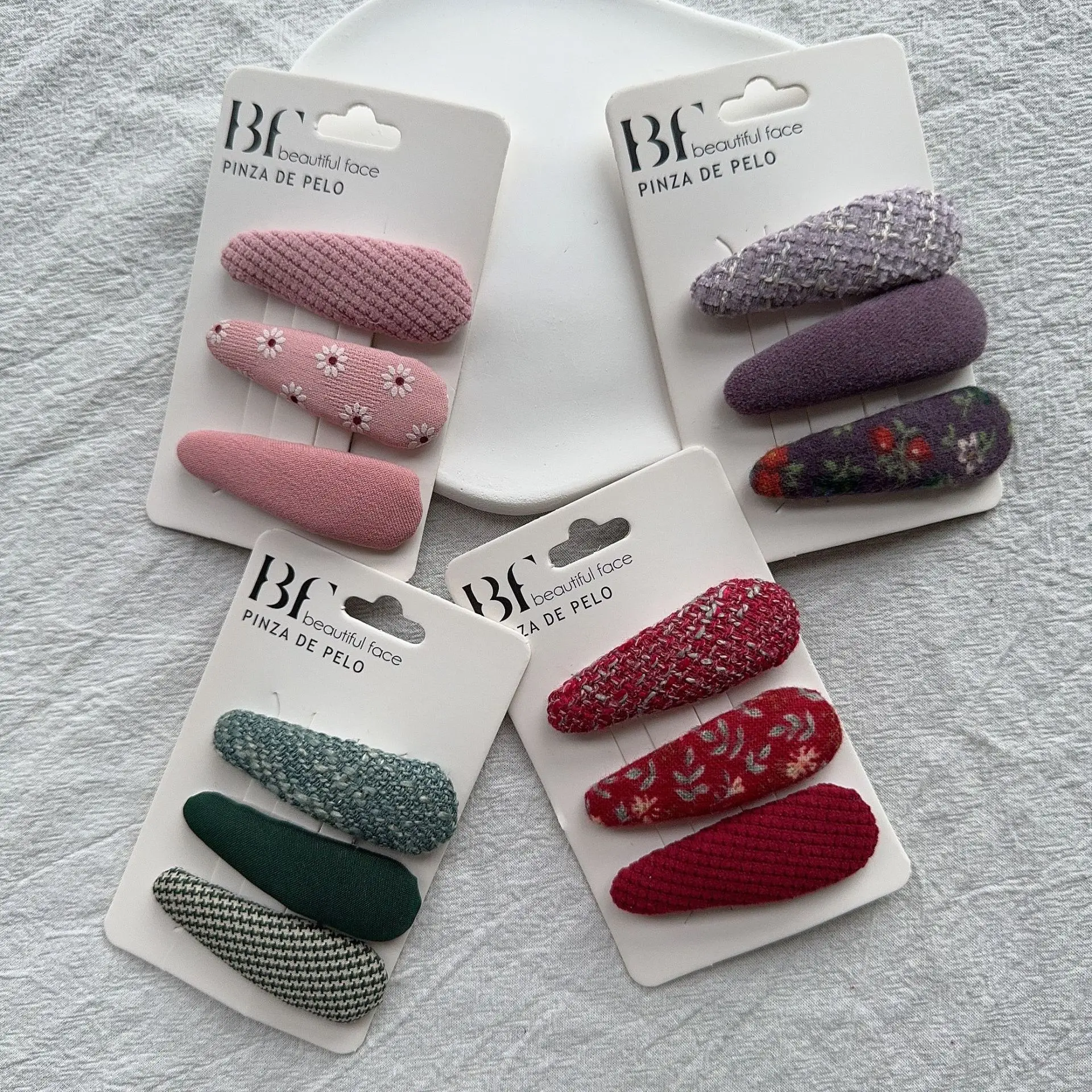 Fermagli per capelli per bambi - Baby Clothing Material recensione e prezzo