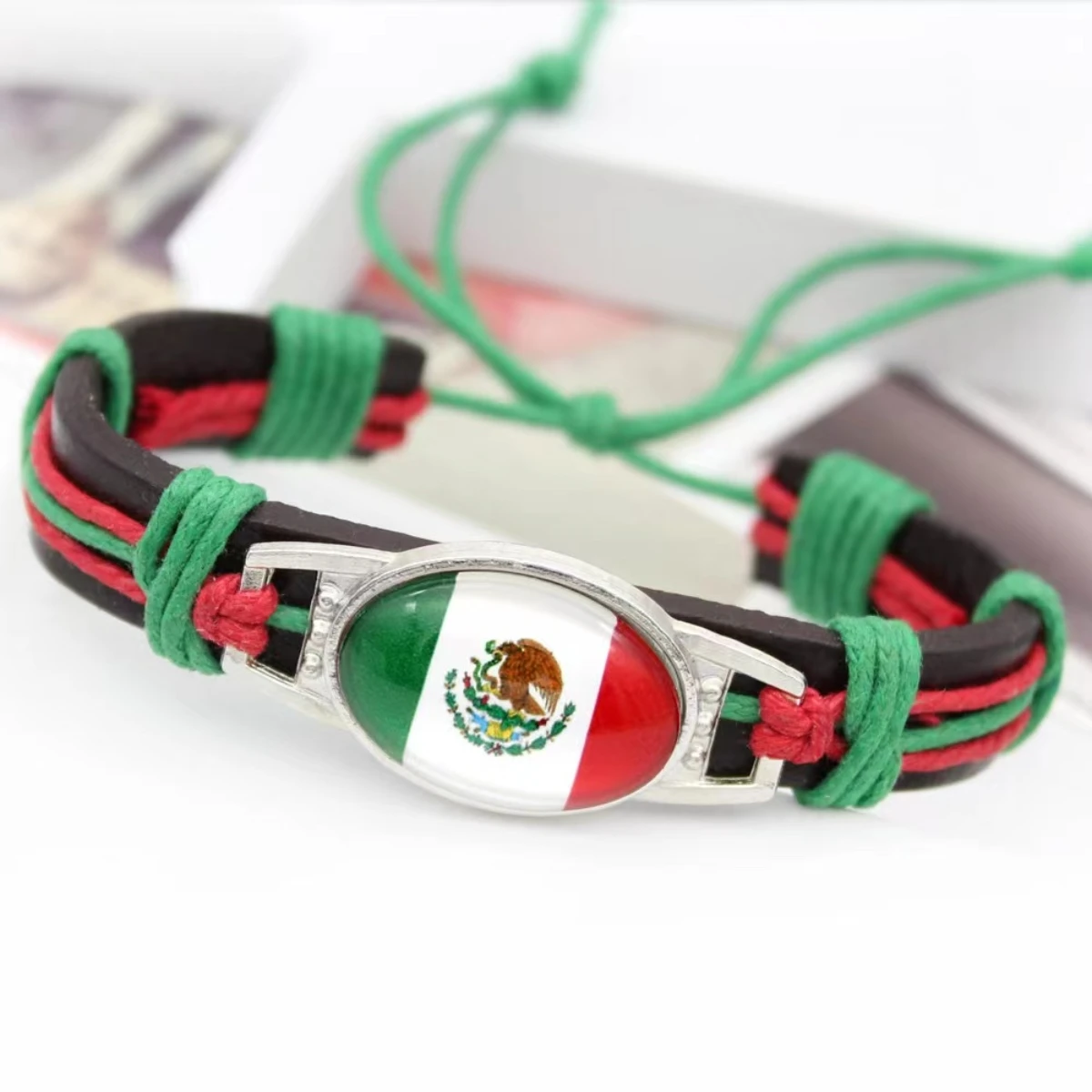 North American Tourism Commemorative American Mexican Flag Wax Rope Genuine Leather Weaving Bracelet view 5