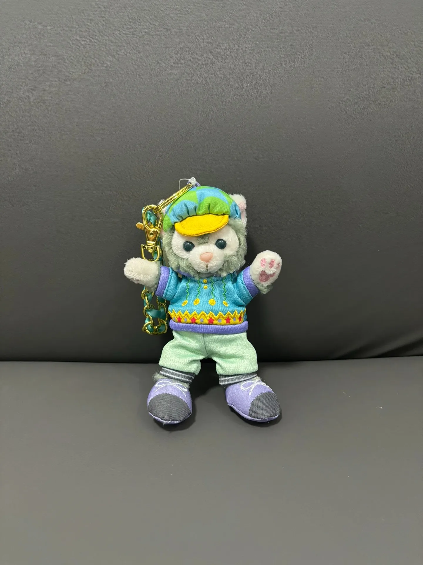 Hong Kong Disneyland 2022 Spring: Duffy's Friend Gelatoni Plush Toy Keychain - Gift and Souvenir