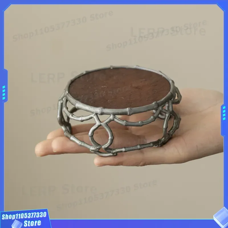 Retro Handmade Tin Rock Bench Cover Creative Teapot Lid Holder Ancient Hedge Style Coaster Stand for Home Decor Shelf Display