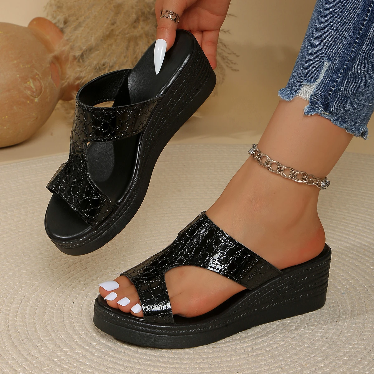 

Summer Wedges Sandals Ladies Fashion Designer Shoes for Women Lightweight Peep Toe Outside Slippers Female Platform Sandals