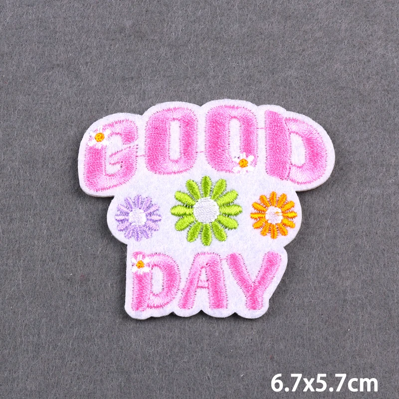 Rosa Herz Niedliche Stickerei-Aufnäher für Hüte/T-Shirts/Jeans Mädchen Kinder Aufbügelbare Aufnäher für Kleidung Mut Liebe Bügelbare Aufnäher DIY – Detail 40