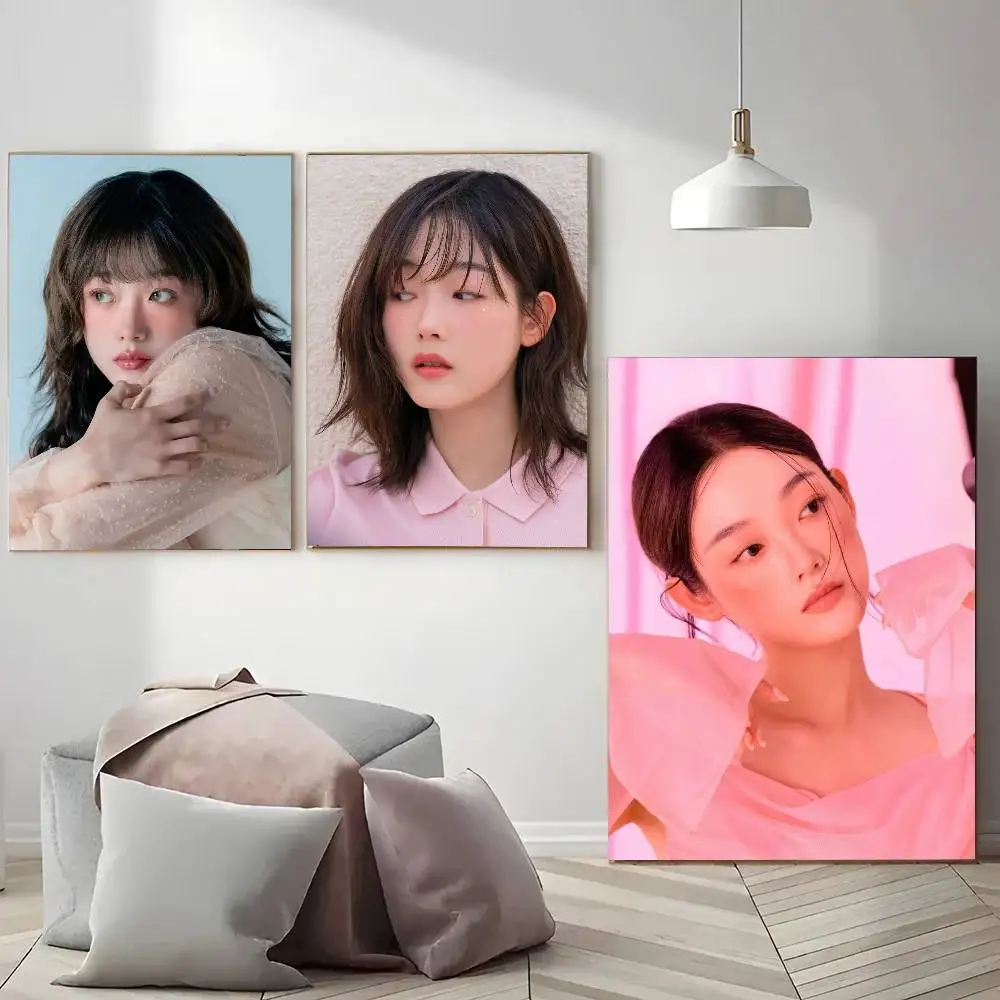 Korean Actor Lee Yu Mi Posters Living Room Bar Cafe Quality Canvas Vintage Style Comics Painting Art Home Wall Decor Picture