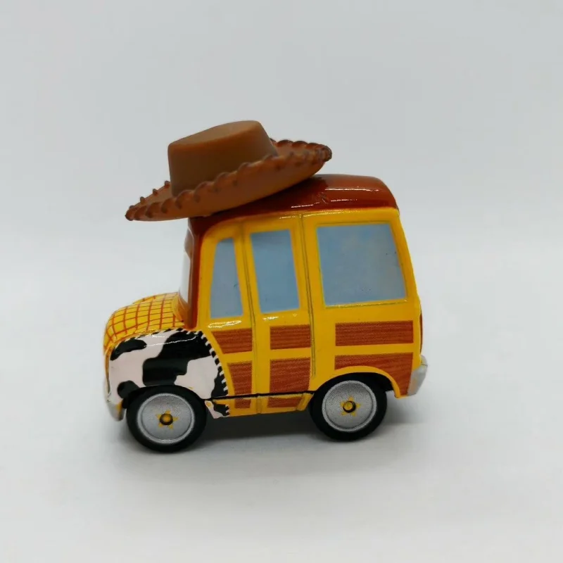 TOMY Cars X Story SP Collezione di simulazione di auto in lega Modello di veicolo Raccogliere ornamenti decorativi Regali di festival di giocattoli anime