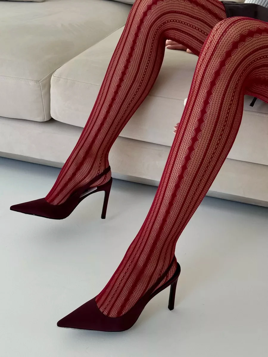 Kave Burgundy Striped Y2K Hollow Tights For Women Sweet Vintage Sexy Versatile Thin Pantyhose 2026 Spring And Autumn New Trendy