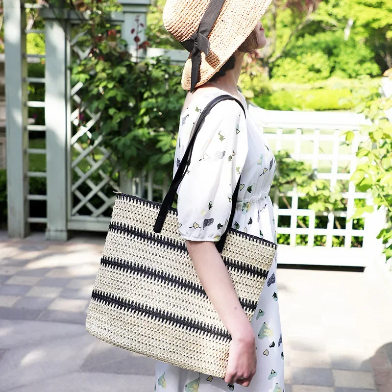 

Summer Large Capacity Straw Woven Shoulder Bag Hollow Design Beach Bags Travel Casual Lady Shopping Totes Fashion Clutch Handbag