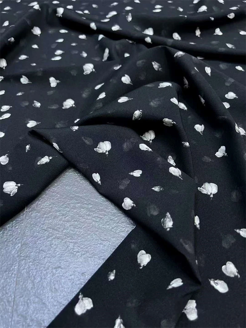 New Black Background Elastic Crepe De Chine and Georgette Silk Chiffon Fabric Dress Clothing Mulberry Silk Fabric Tule Satin