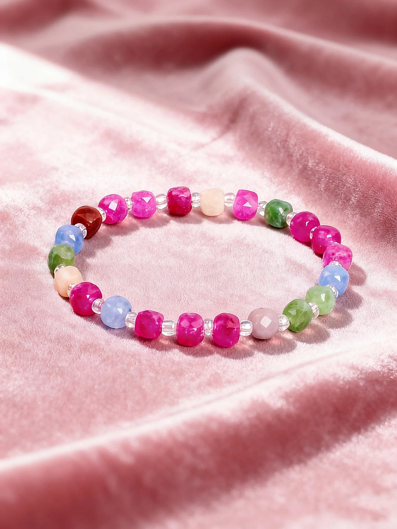

Natural Stone Faceted Beads Bracelet Candy Color Quartz Healing Energy Reiki Charm for Positive Vibes Good Luck Chakra Jewelry