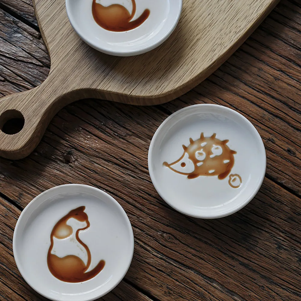 

2Pcs Ceramic Sauce Plates Soy Sauce Bowls Small Dipping Dishes for Home Restaurant Hotel Easy Clean Creative Cartoon Pattern
