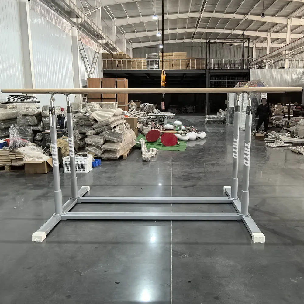 

Тренажерное оборудование для детской гимнастики, параллельные брусья для юных гимнастов